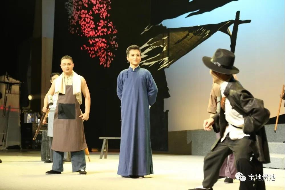 【学党史 悟思想 办实事 开新局】原创大型现代黄梅戏《凌霄花开》震撼公演